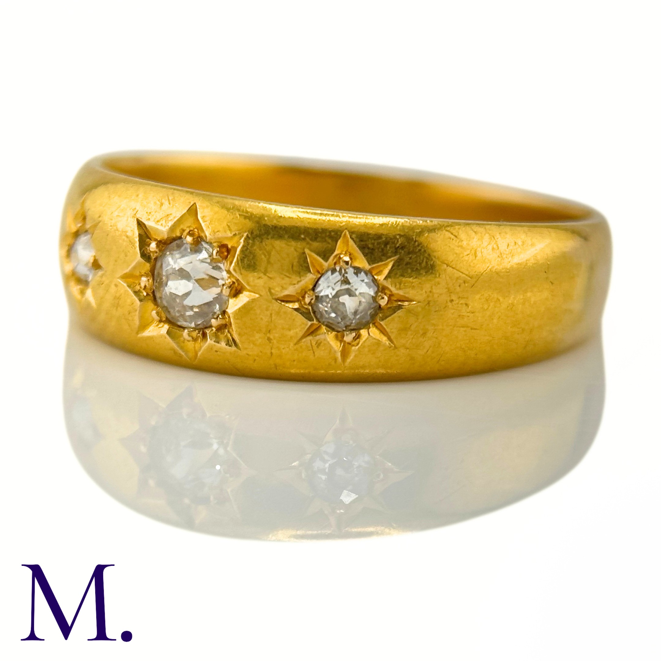 An Antique 3-Stone Diamond Gypsy Ring The 18ct yellow gold gypsy ring is set with three old cut - Image 7 of 8