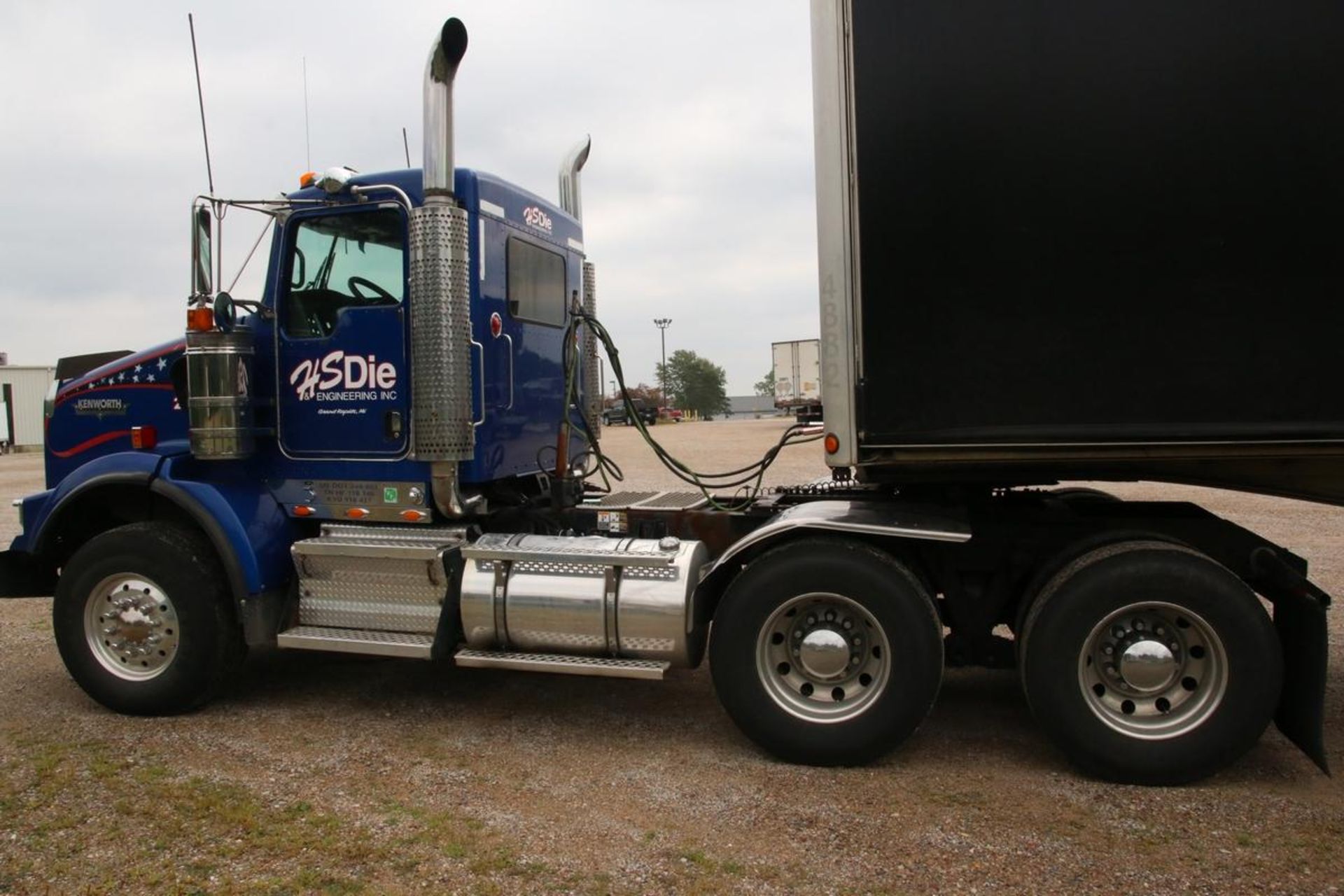 2006 Kenworth T800 Truck Tractor - Image 12 of 23