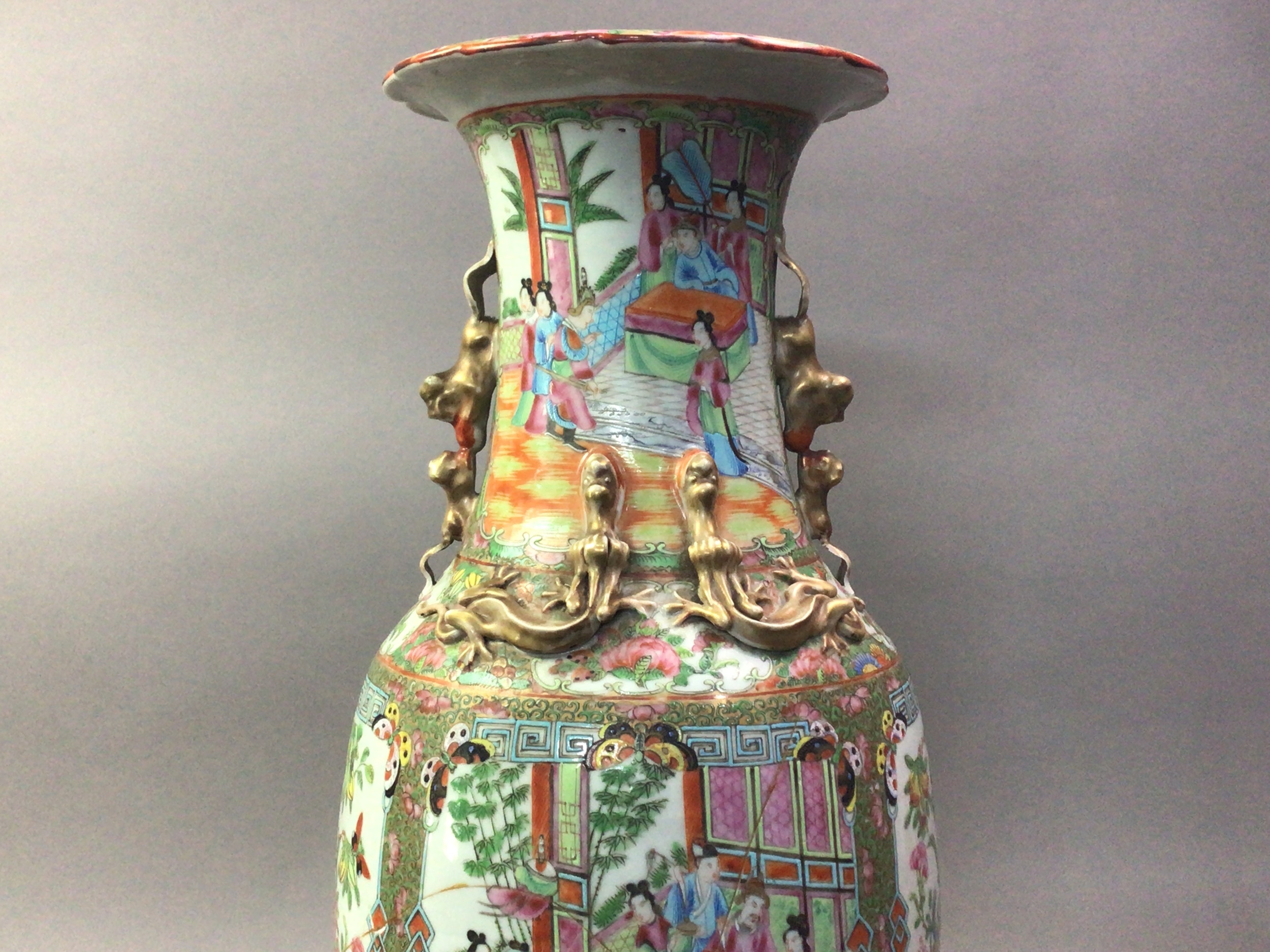 CHINESE CANTON FAMILLE ROSE VASE2 C.1850/60