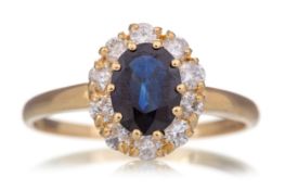 SAPPHIRE AND DIAMOND RING