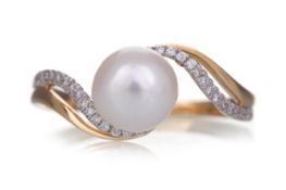 PEARL AND DIAMOND RING