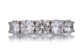 DIAMOND FIVE STONE RING