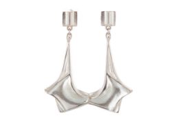 LAPPONIA PAIR OF SILVER EARRINGS