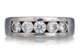 DIAMOND FIVE STONE RING