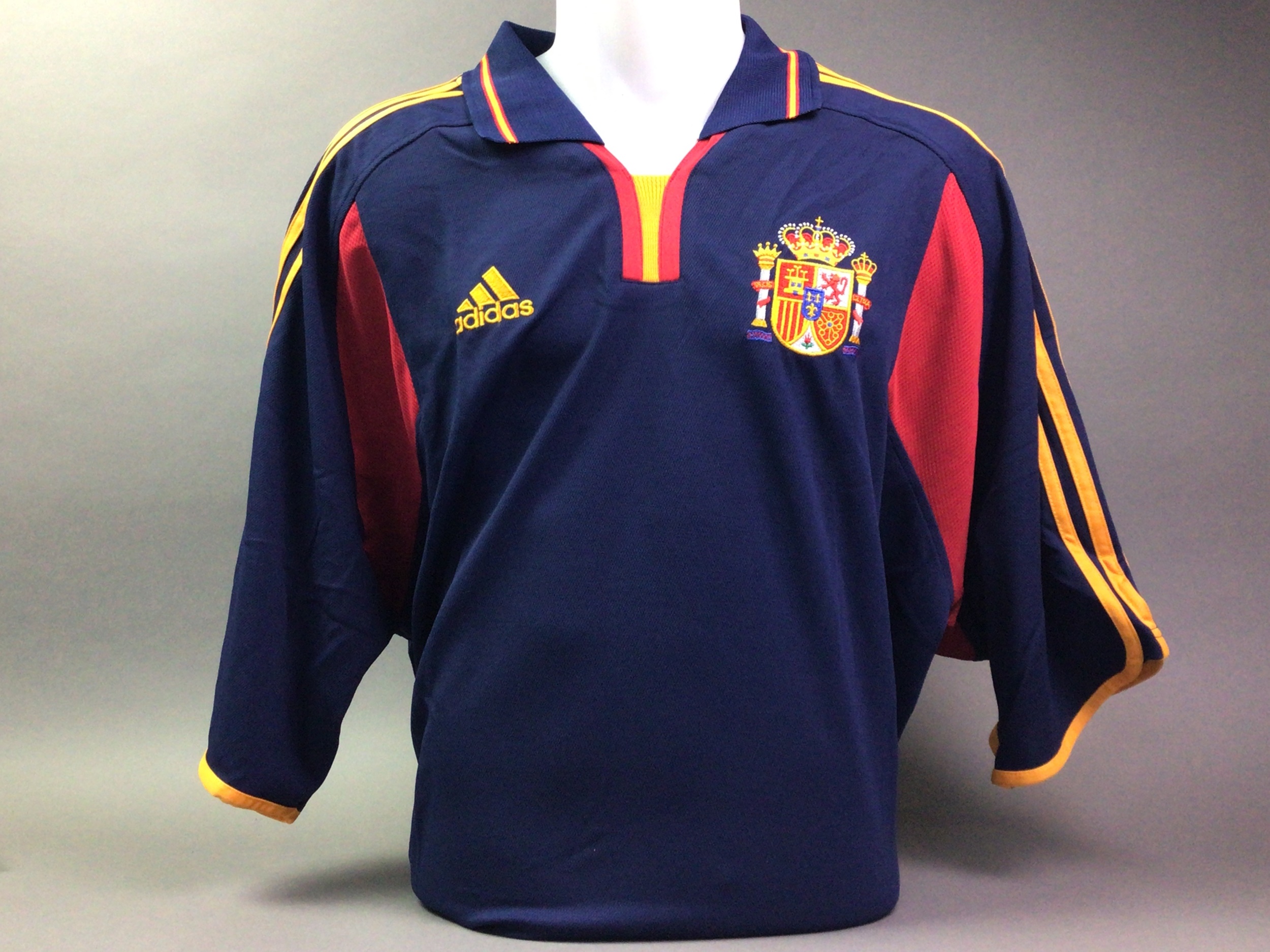 SPAIN REPLICA 2000/02 AWAY JERSEY