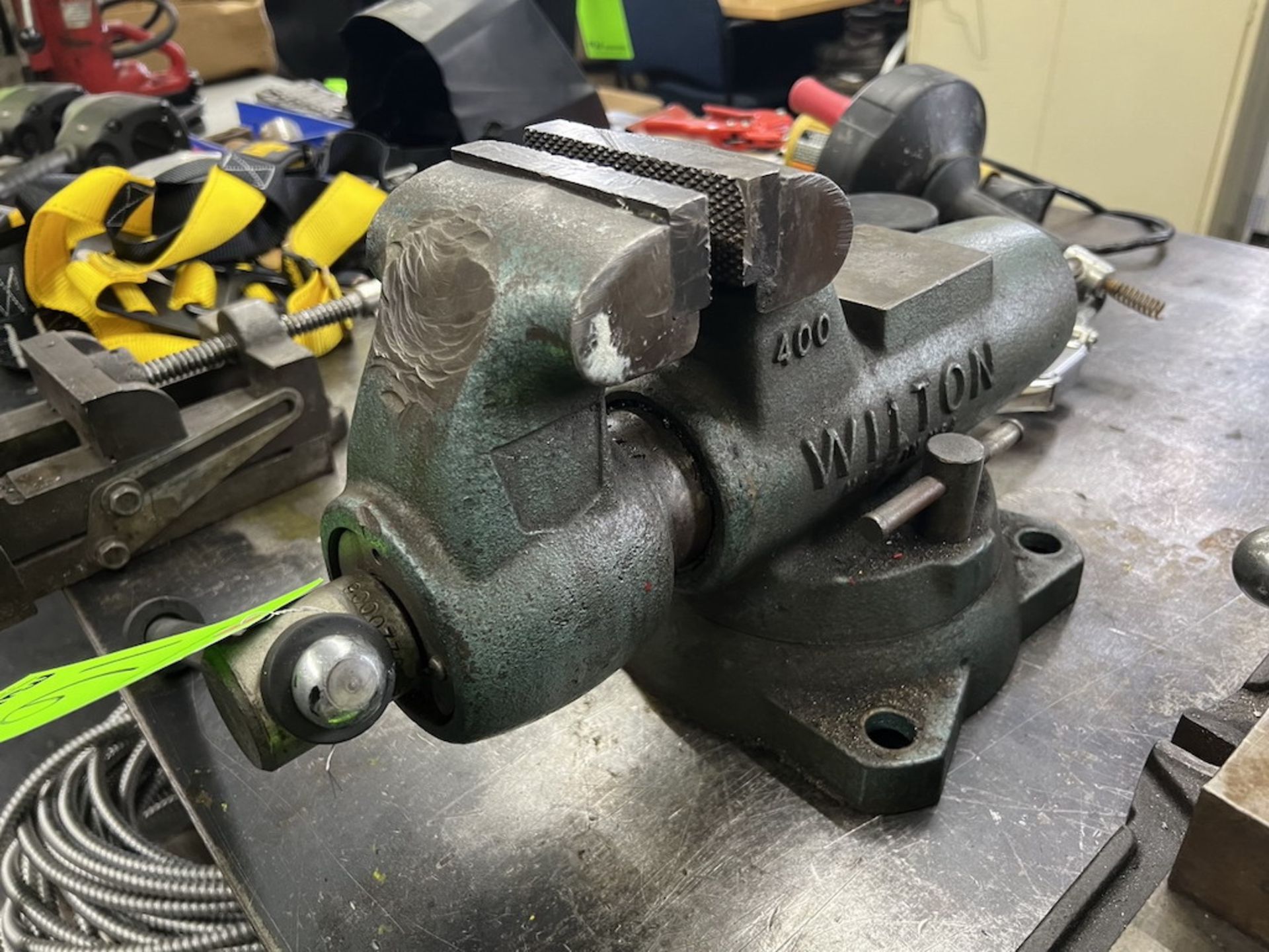 Wilton 4'' Bench Vise, with Swivel Base - Image 2 of 2