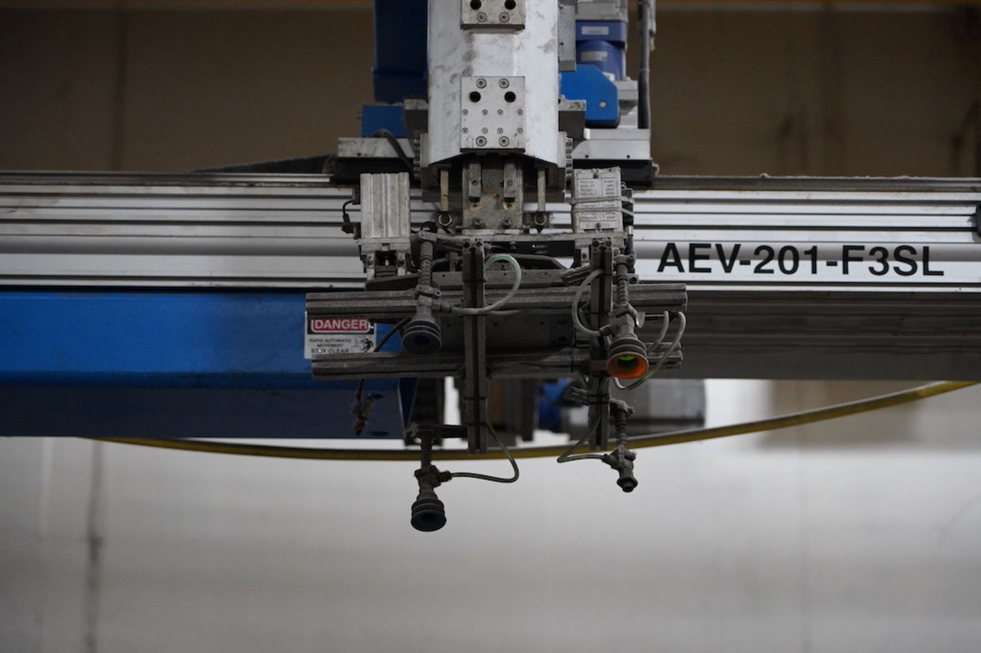AEC AEV-201-F3SL Robot - Image 4 of 8