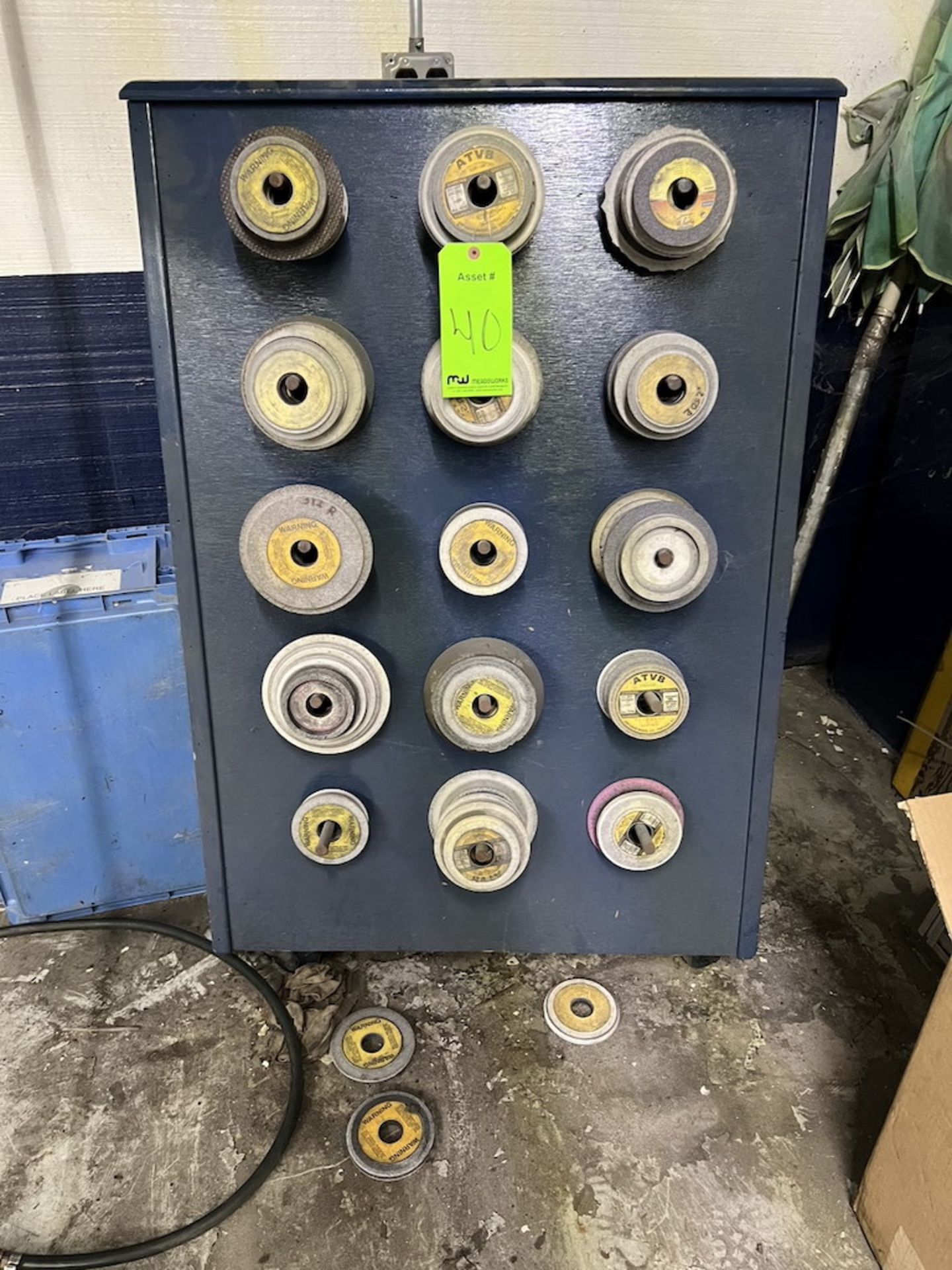(1) Lot of various size grinding wheels