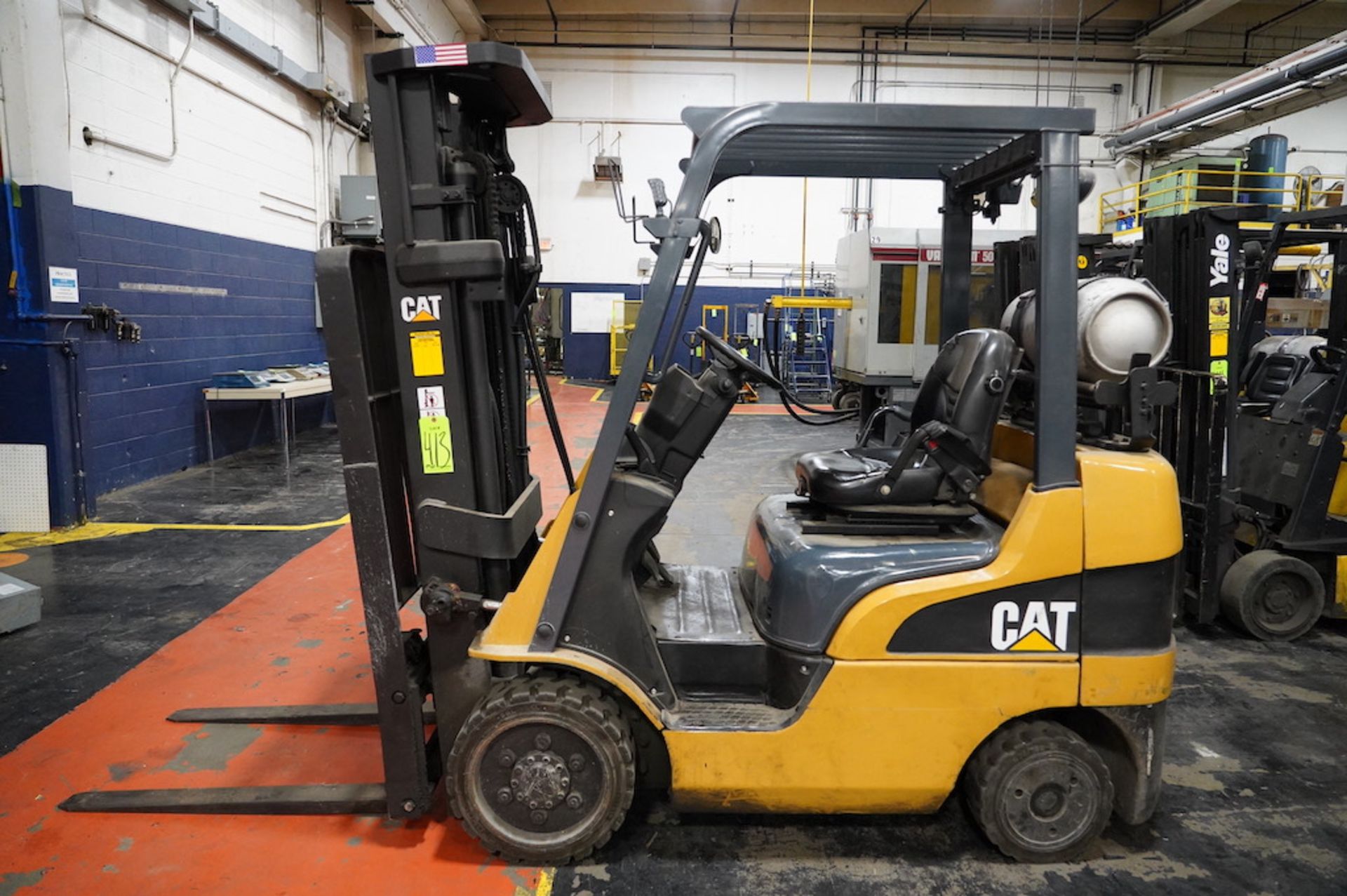 Caterpillar 4,500 Lb Fork Lift Truck