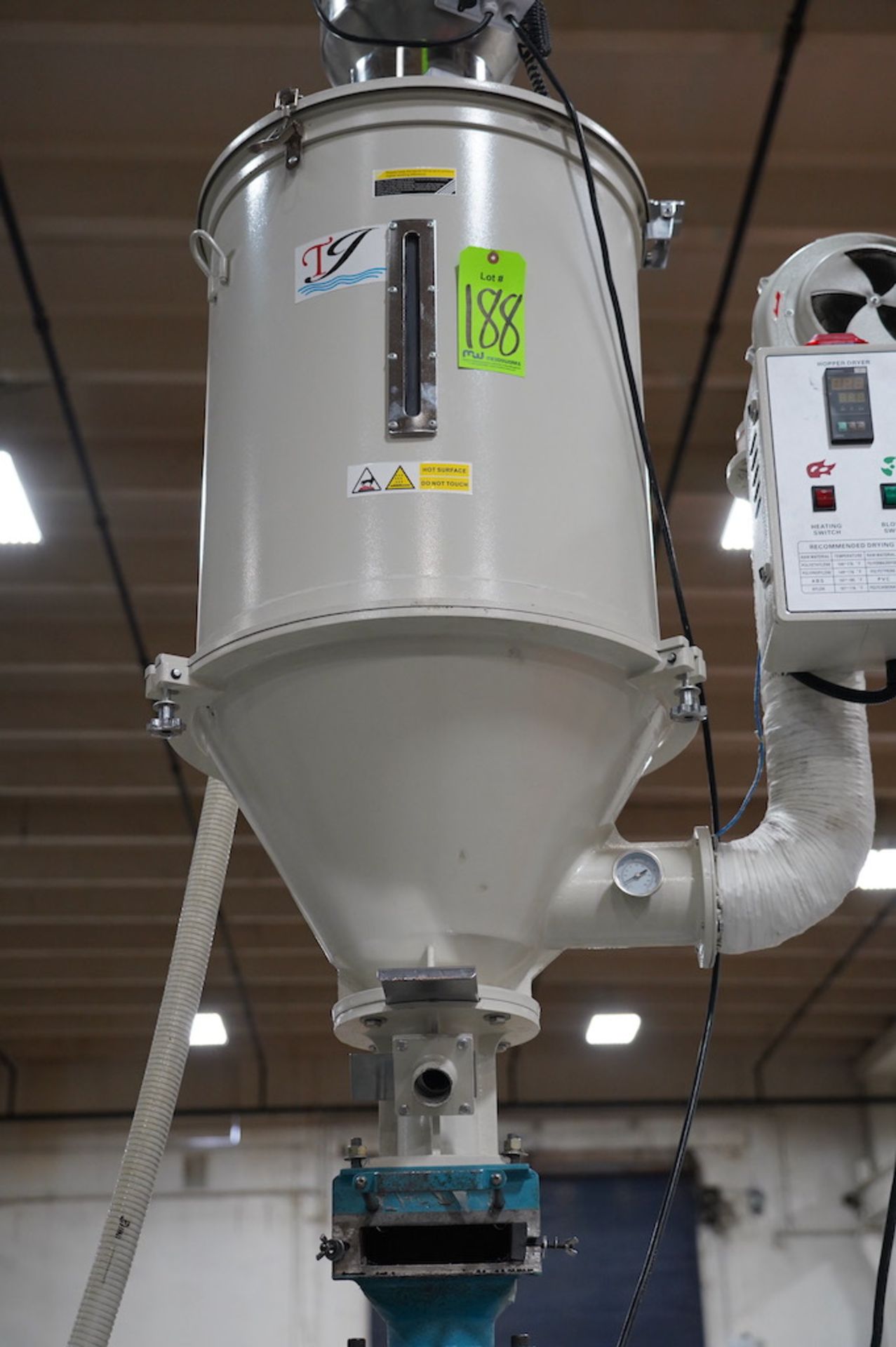 TJ XHD-100KG Hot Air Hopper Dryer, New in 2021 - Image 2 of 4