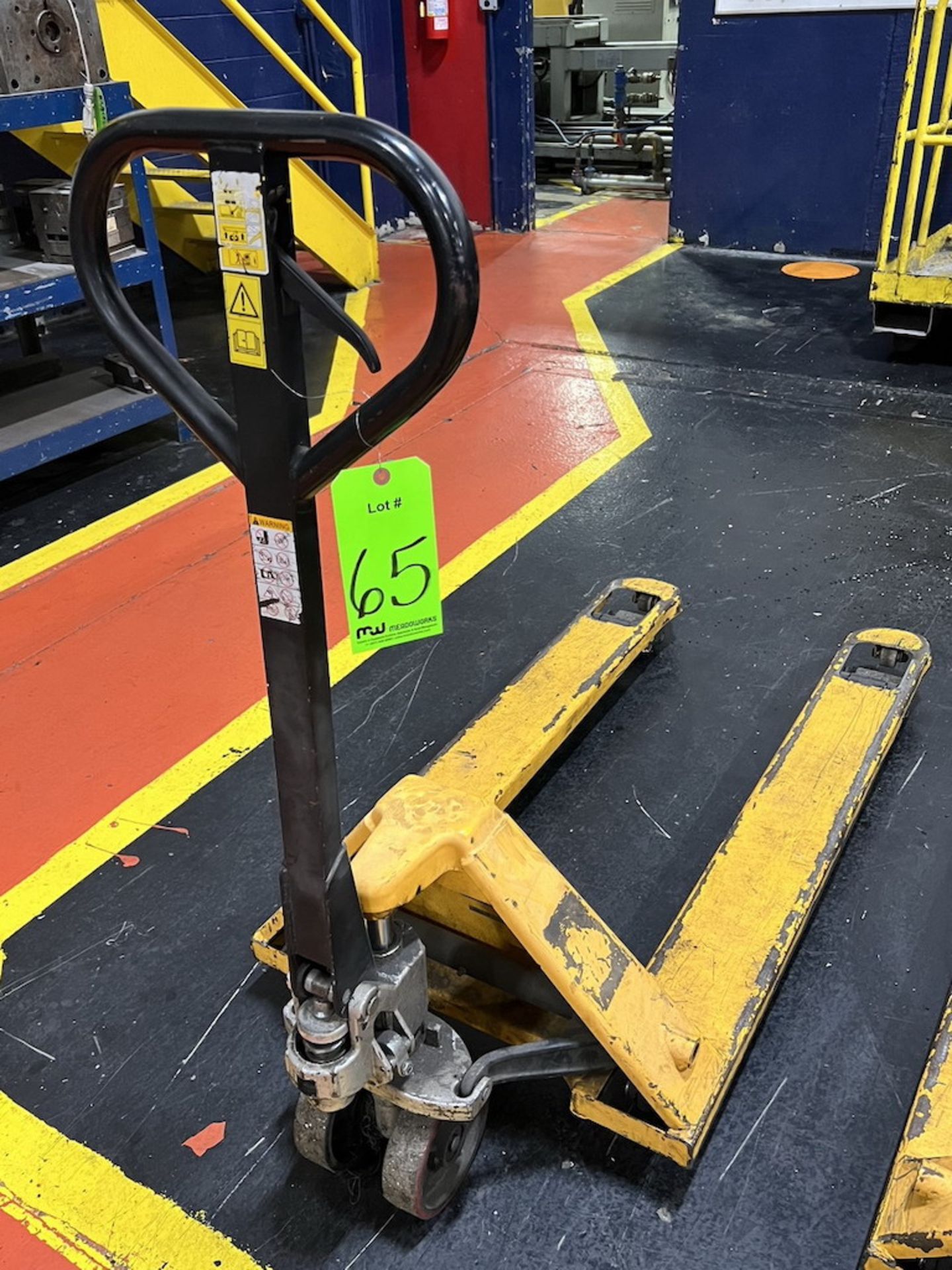 U-Line 5,500 Lb. Capacity Pallet Truck