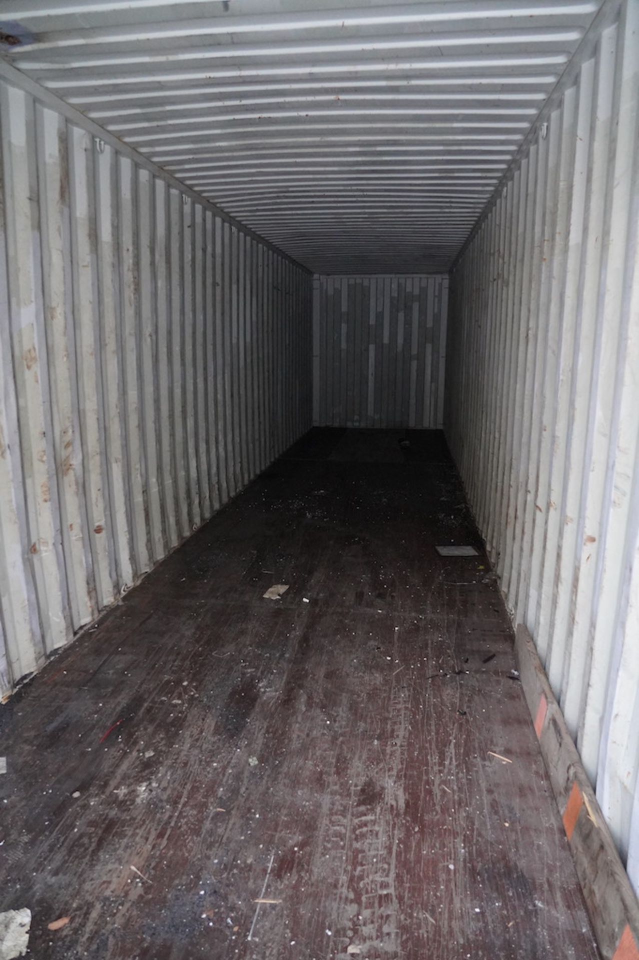 Shipping Container - Image 3 of 3