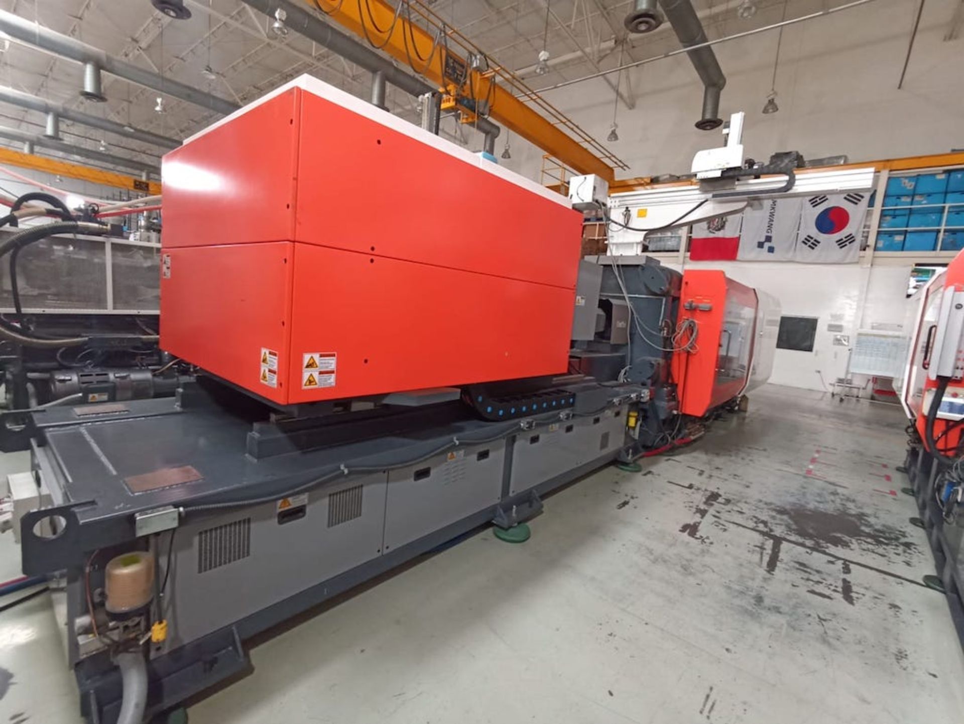 LS 550 Ton All Electric Injection Molding Press, New in 2014 - Image 2 of 3