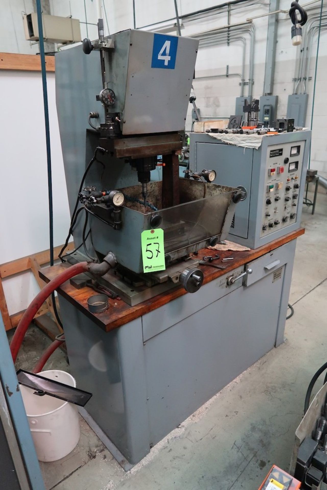 Hansvedt SM150B Ram Type EDM