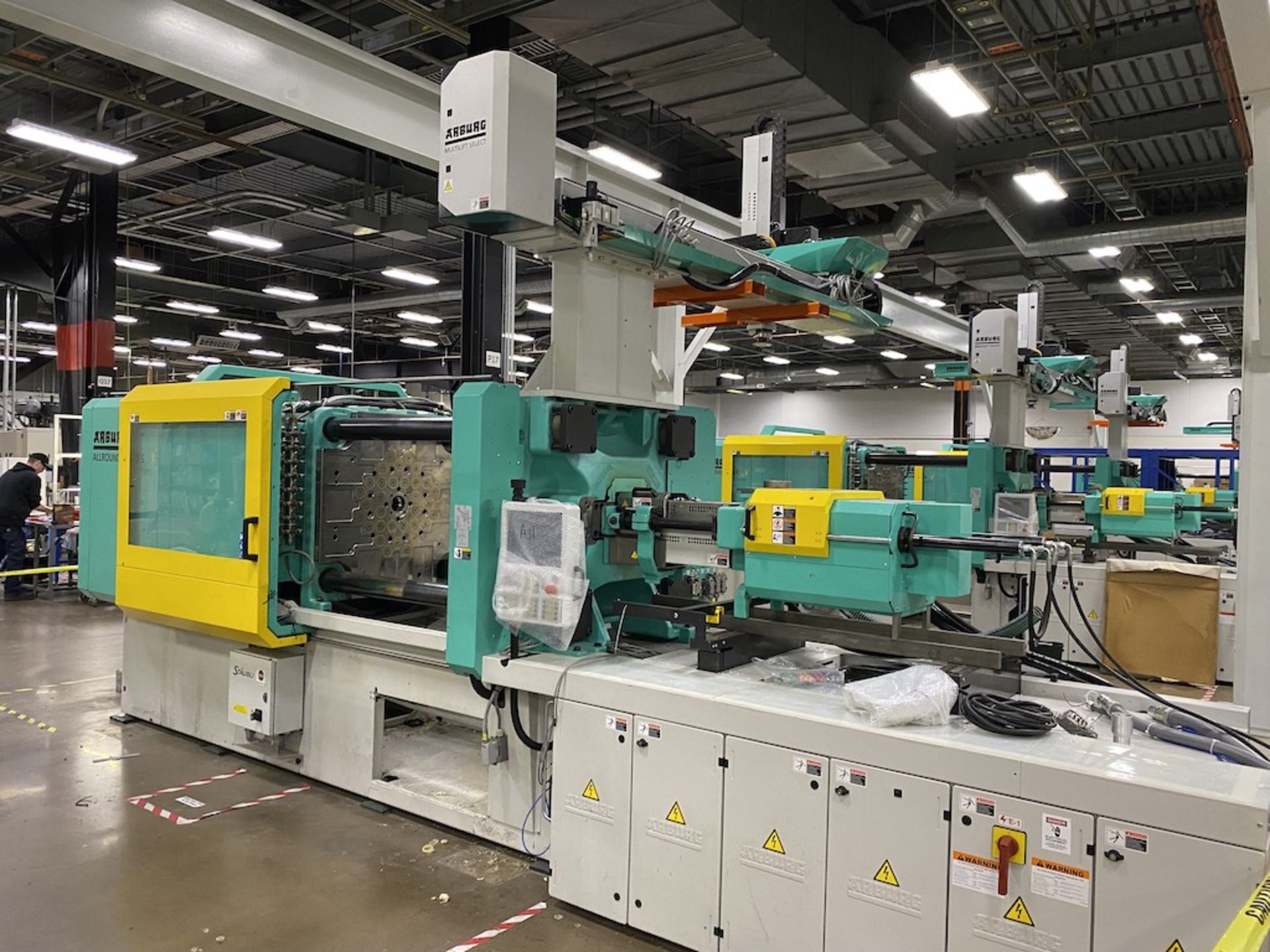 Arburg 320 Metric Ton Injection Molding Press w/Arburg Robot, New in 2015 - Bild 3 aus 10