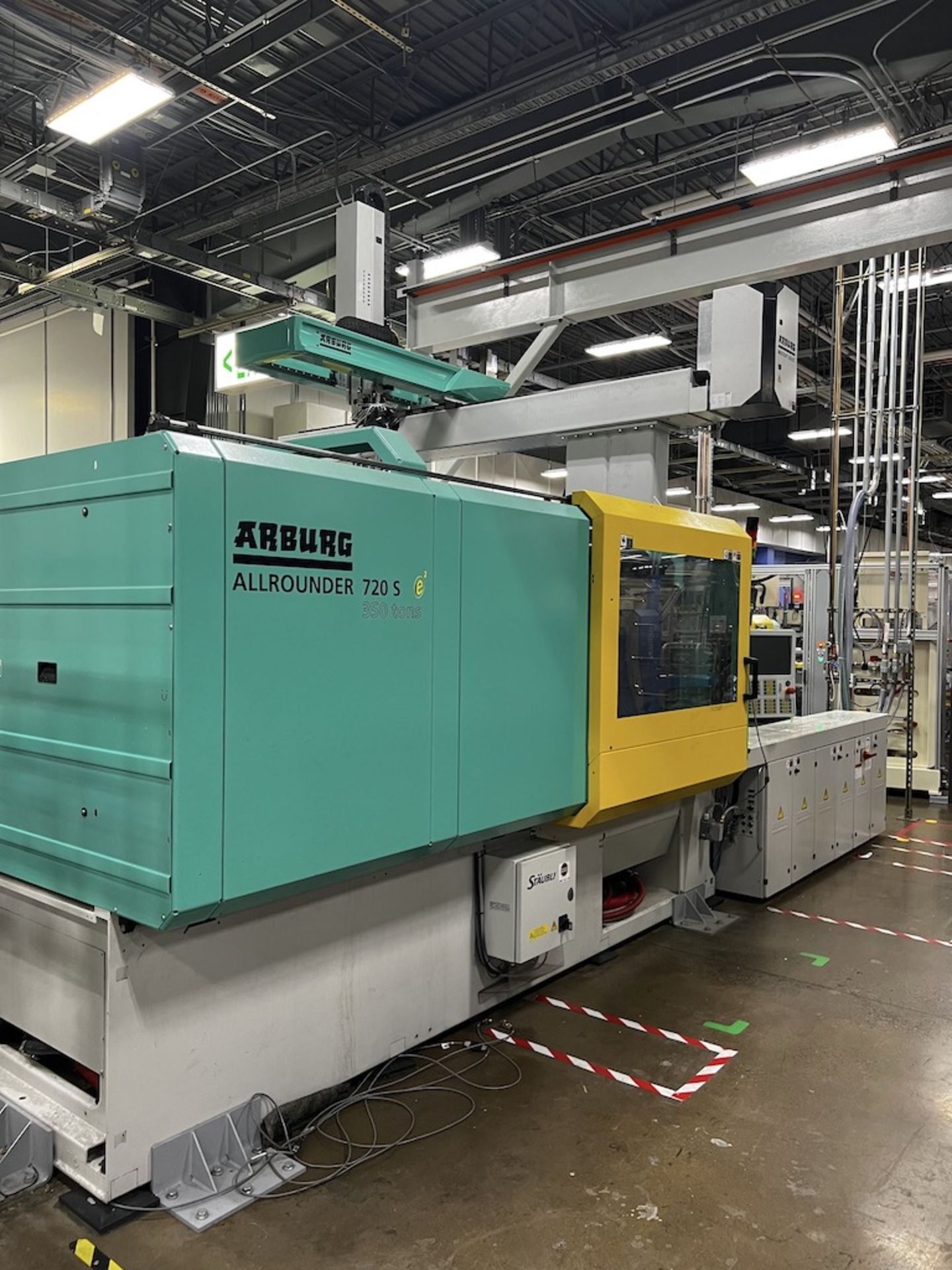 Arburg 320 Metric Ton Injection Molding Press w/Arburg Robot, New in 2015