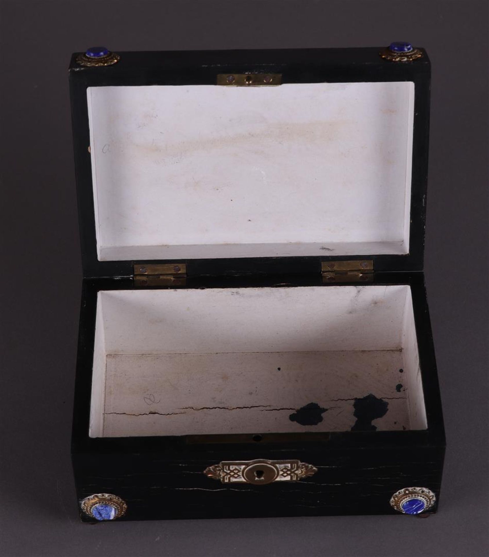 A black box with enamel plaque depicting children on a bridge. 19th century. - Image 3 of 3