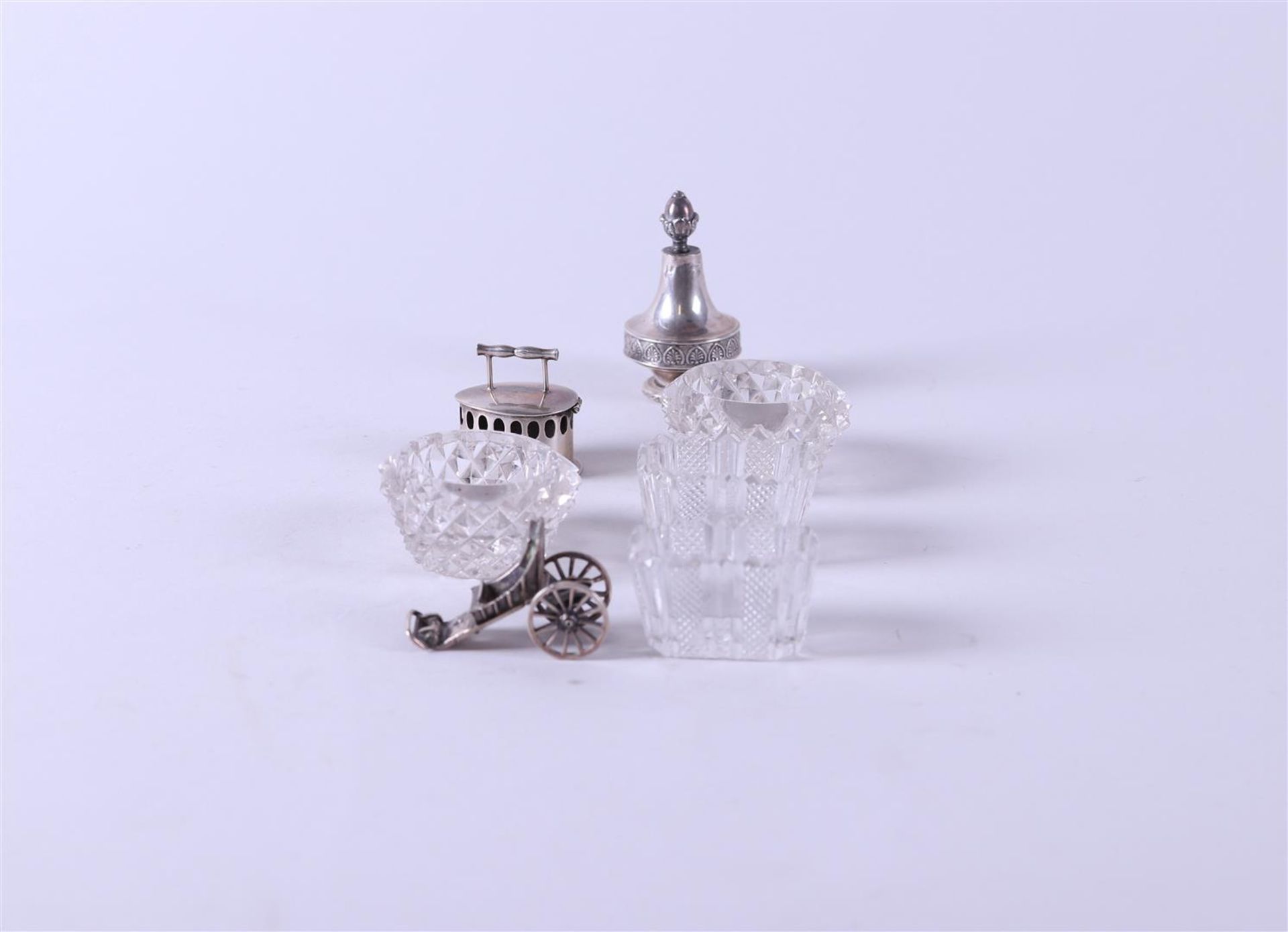 A lot consisting of three silver miniatures (one damaged), plus two sets of cut glass salt cellars.