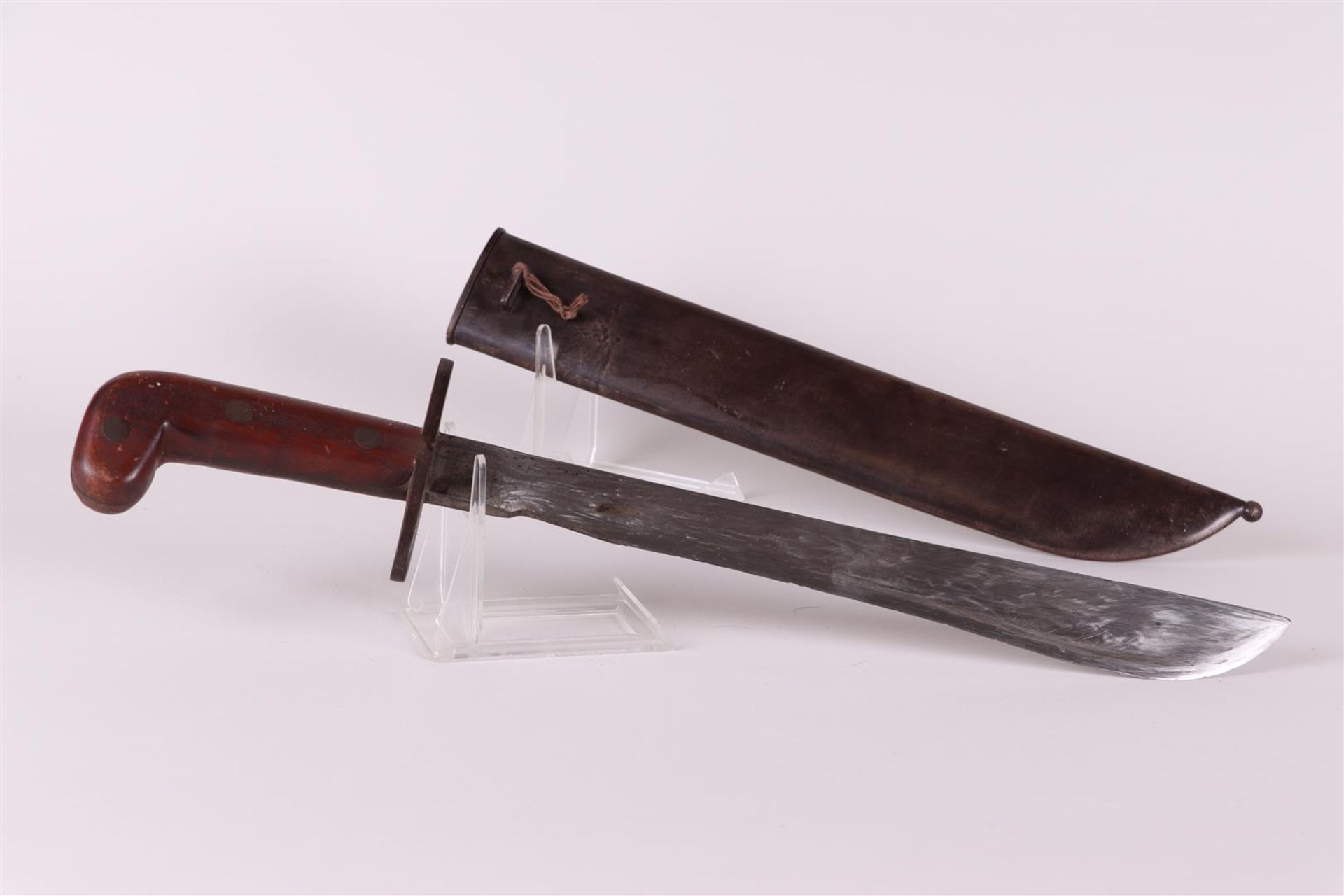 A KNIL (Koninklijk Nederlandsch-Indisch Leger) machete used by the Royal Navy. - Image 2 of 4
