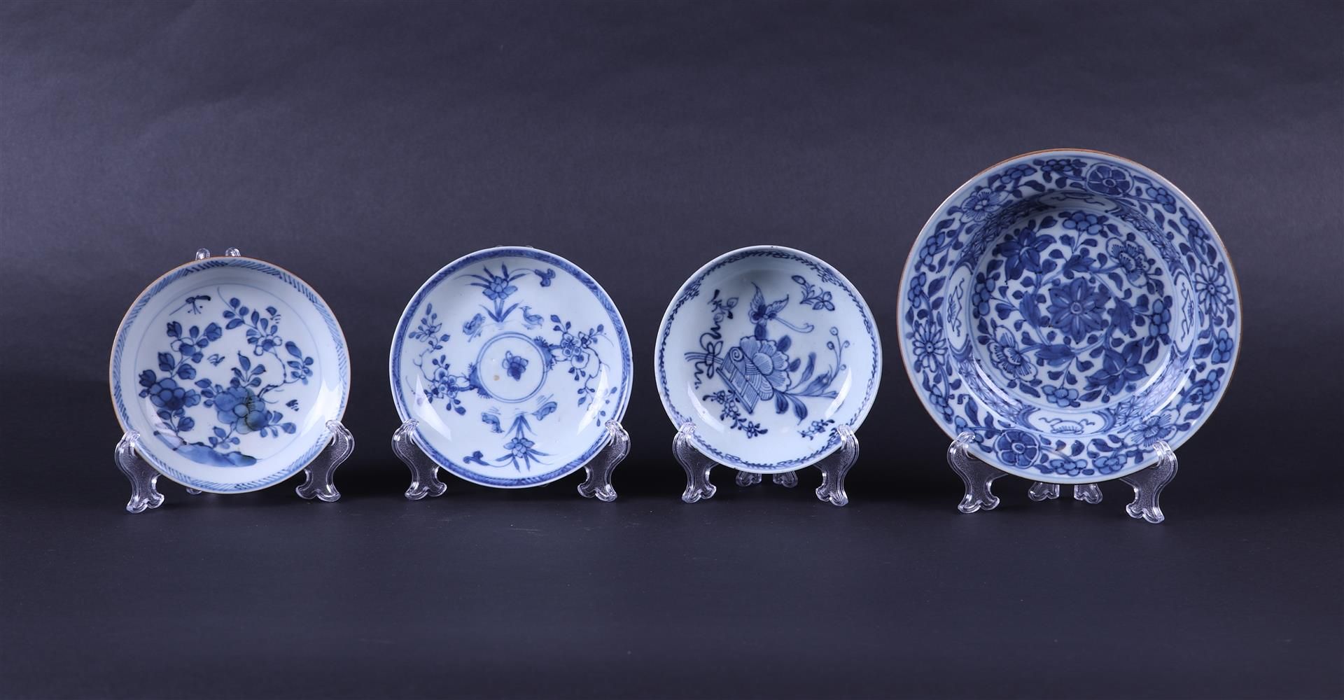 A lot of porcelain plates with various decorations. China, 18th century.