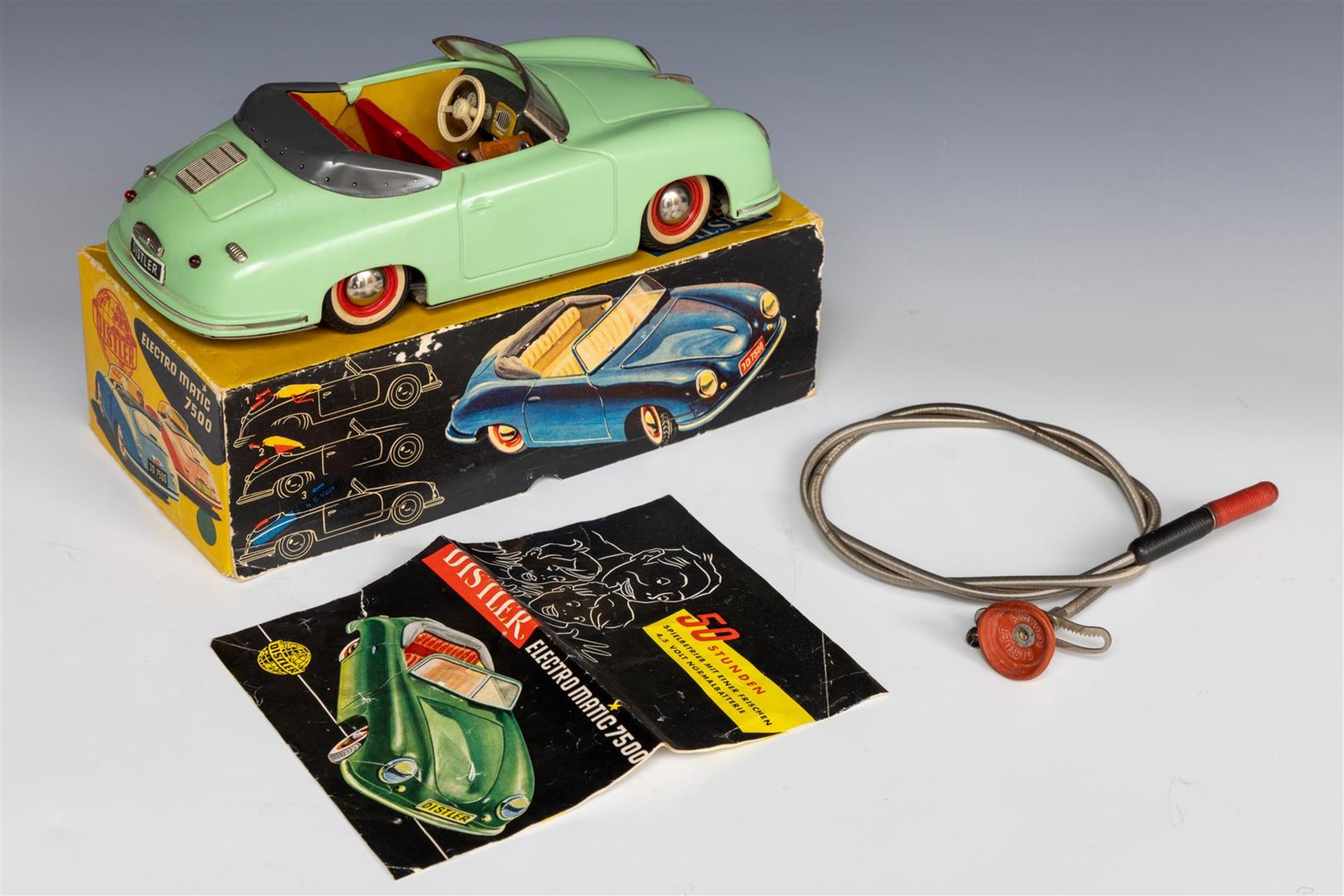 A Distler electro matic 7500 model of a Porsche 365 convertible, 1950 - 1959. In original box. - Image 2 of 3