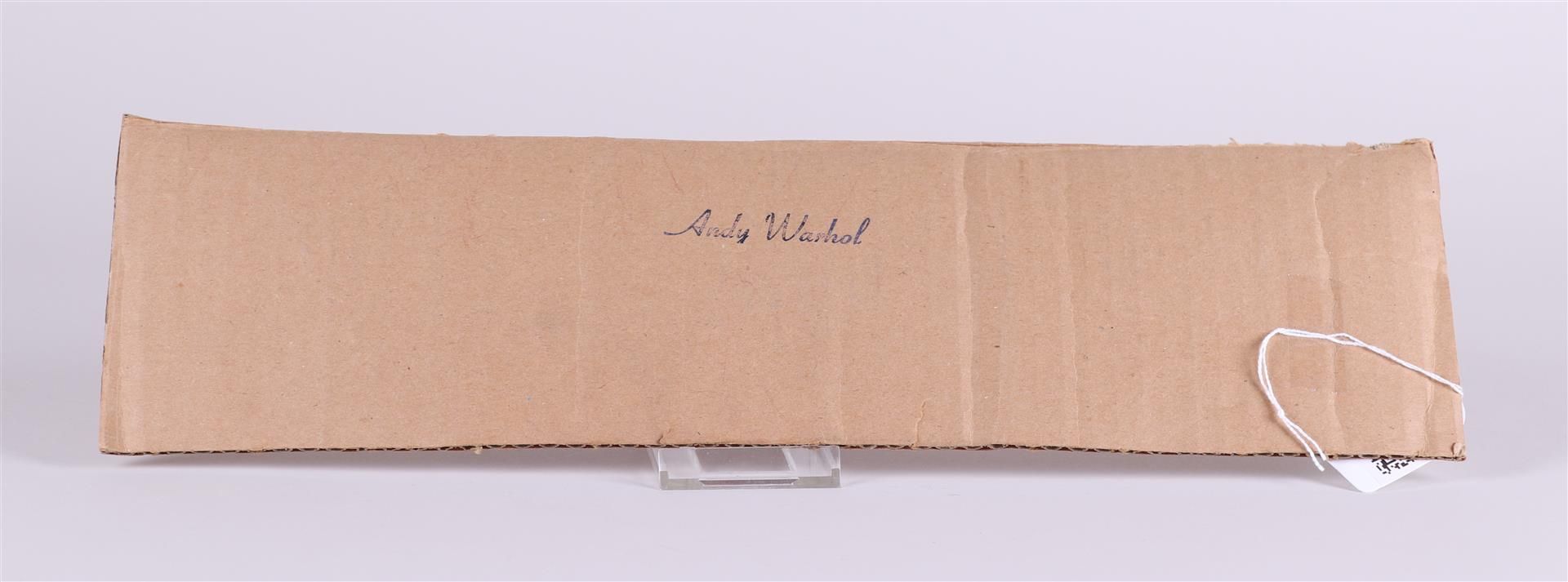 Andy Warhol (Pittsburg 1928 - 1987 New York), (after), A signature on a  Marlboro cardboard - Image 2 of 3