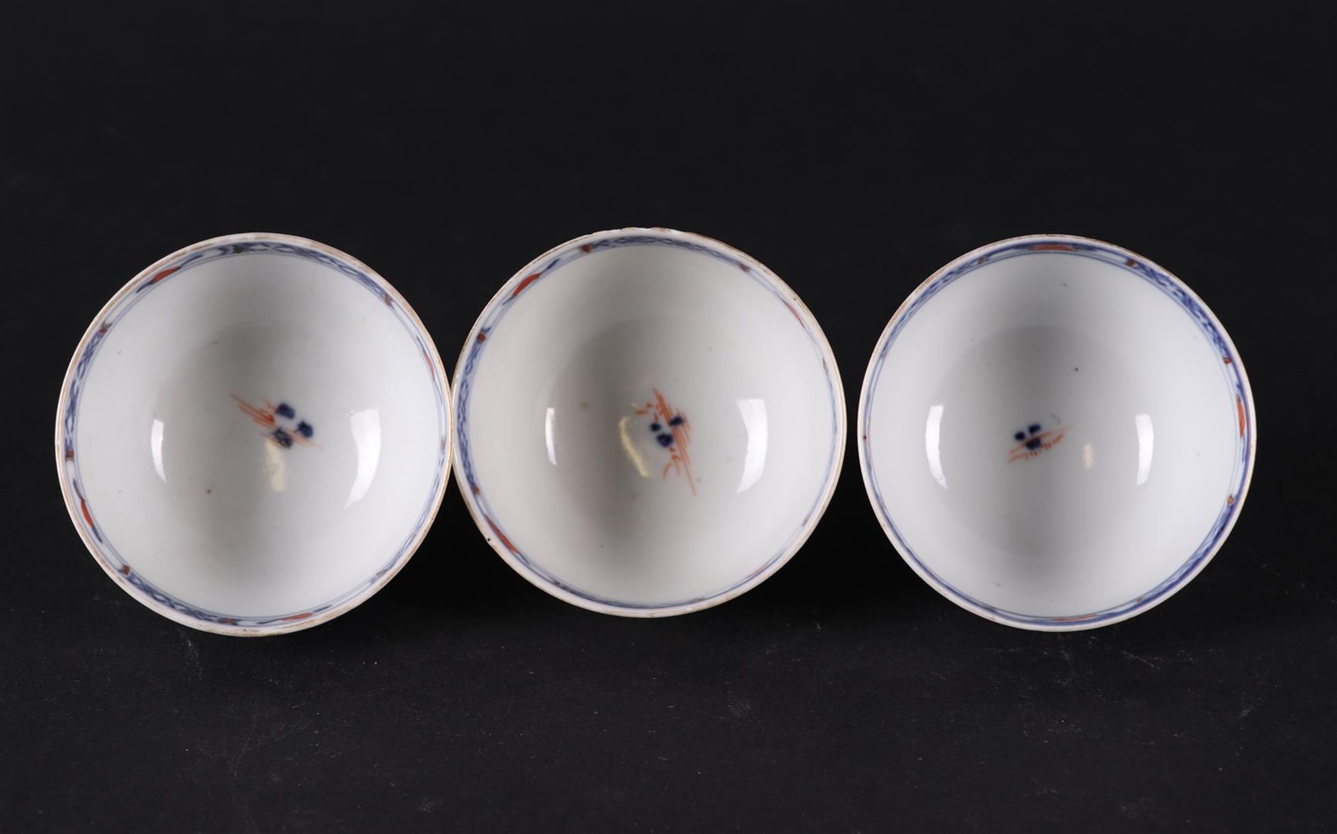 Three porcelain Imari bowls with river landscape decor  and pagoda. China, Qianlong. - Image 3 of 4