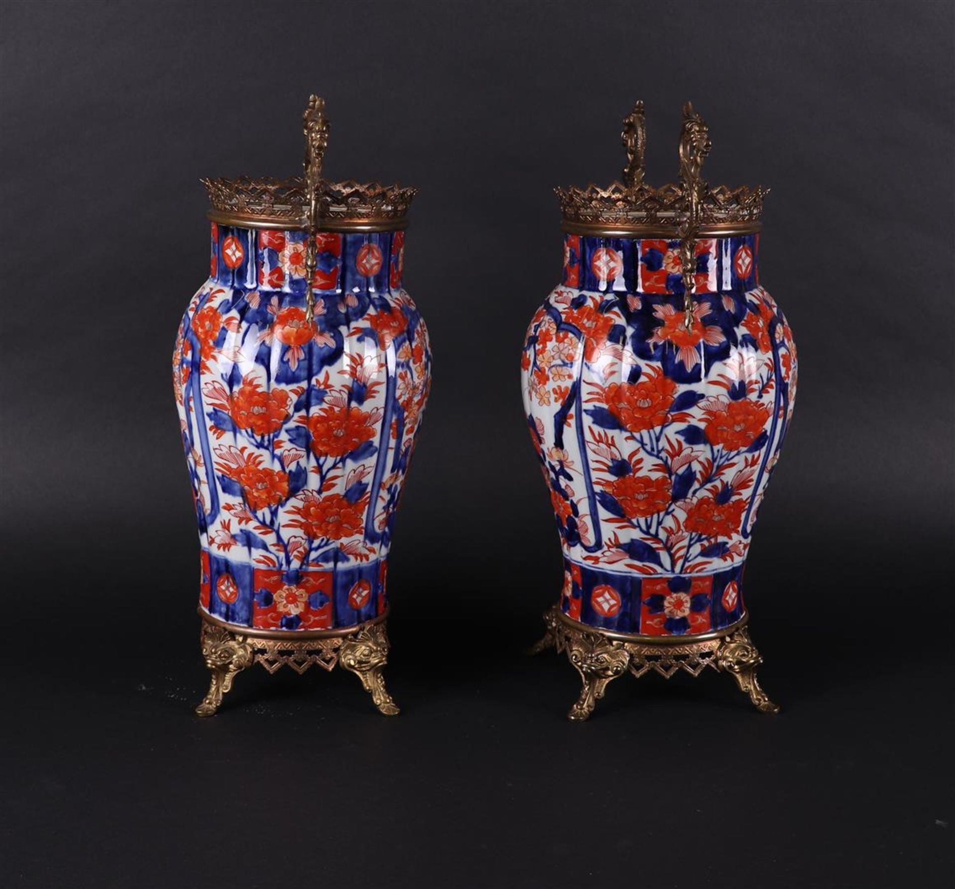 A set of two porcelain Imari vases with cast bronze mounts. Japan, 19th century. - Image 2 of 5