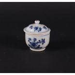 A porcelain lidded jar with floral decoration on the jar as well as on the lid. China, Qianlong.