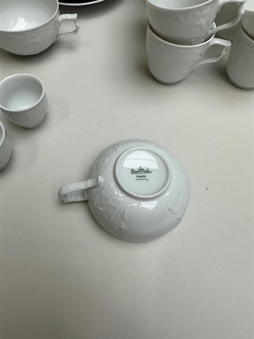 An 81-piece Rosenthal white Classic crockery set  - Image 5 of 5