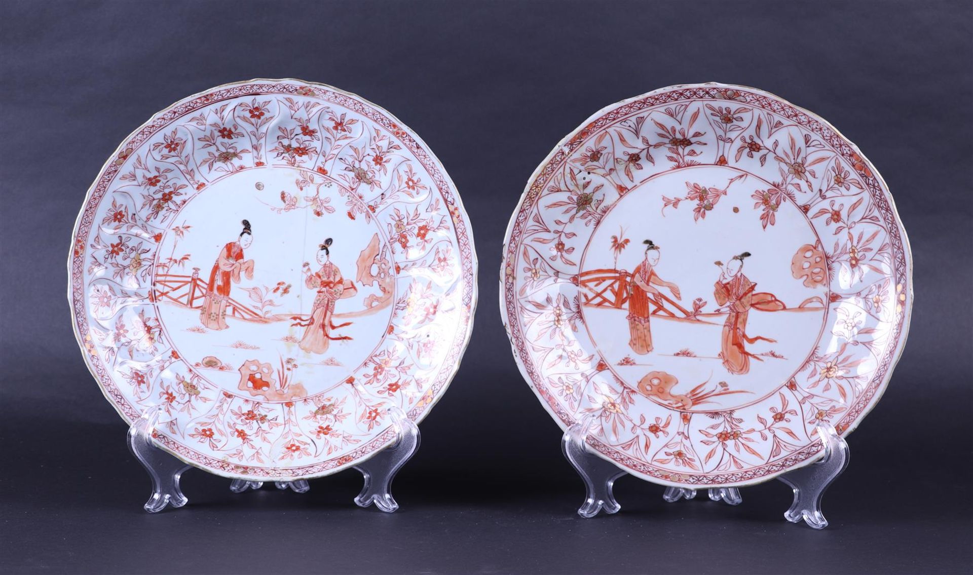 A set of two porcelain milk and blood dish decorated with frosts in a garden. China, Yongzheng.