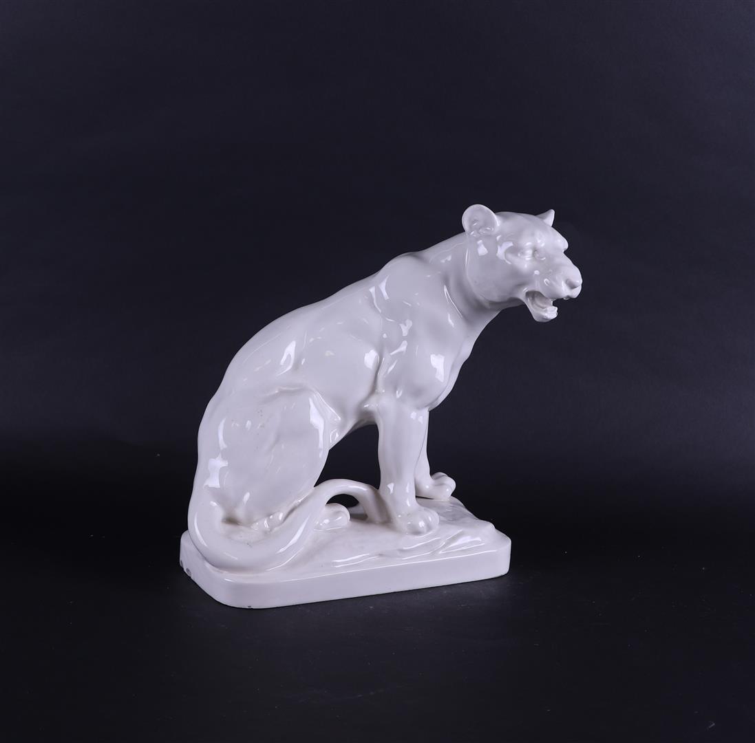 A white pottery "Art Deco" cast piece of a lioness. Germany(?), early 20th century. - Image 2 of 4