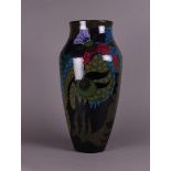 Plateelbakkerij Zuid Holland (PZH) - Gouda - Holland - ceramics - A capital hand-painted vase -