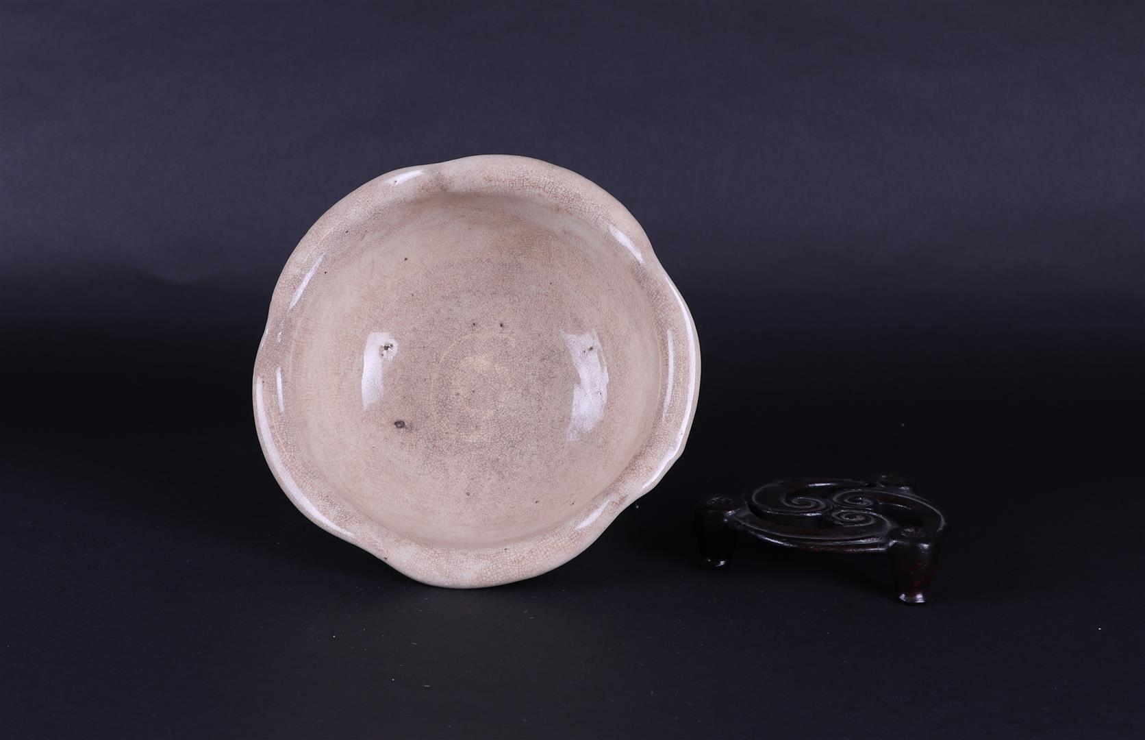 A lobed Celadon incense burner on wooden base with YinYang carving. China Ming, wooden base of later - Image 3 of 4