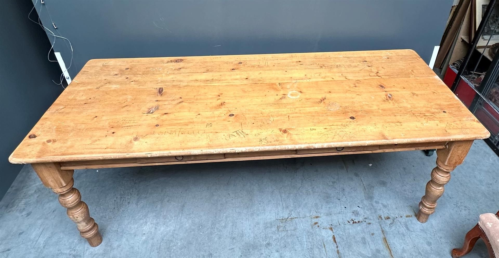 French Pine Table with Two Drawers - Bild 2 aus 2