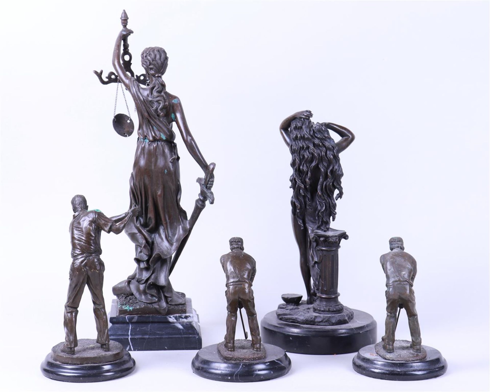 A lot consisting of (5) various bronze statues - Image 2 of 2