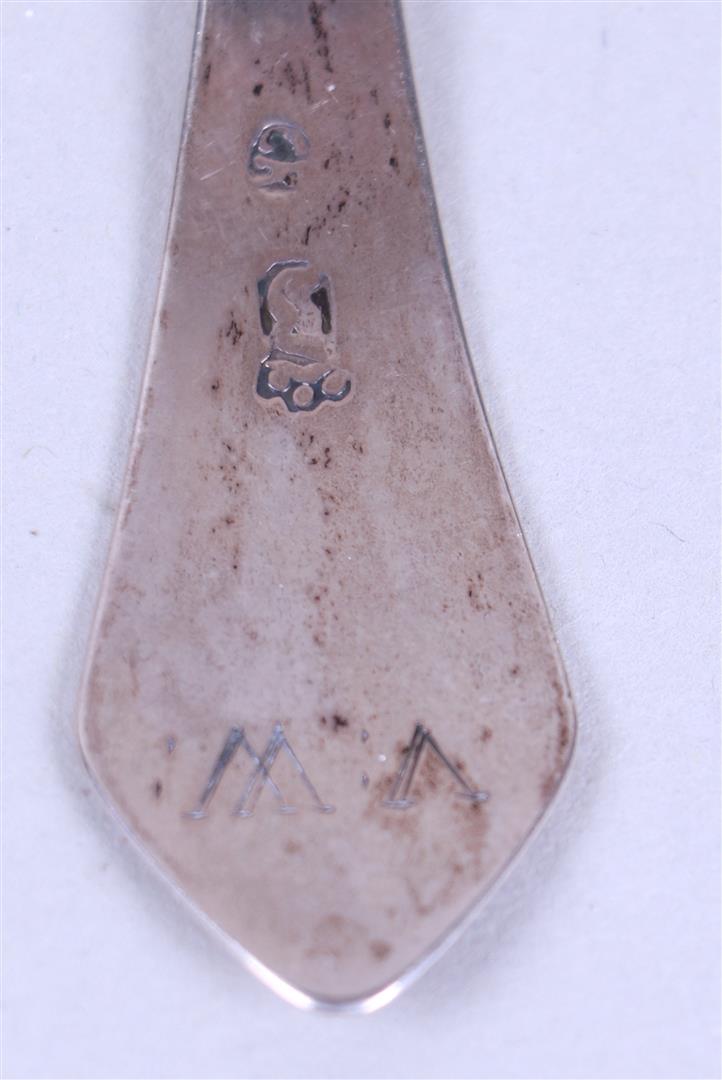 A set of 12 silver ice cream spoons, various hallmarks, including W and N - Image 3 of 3