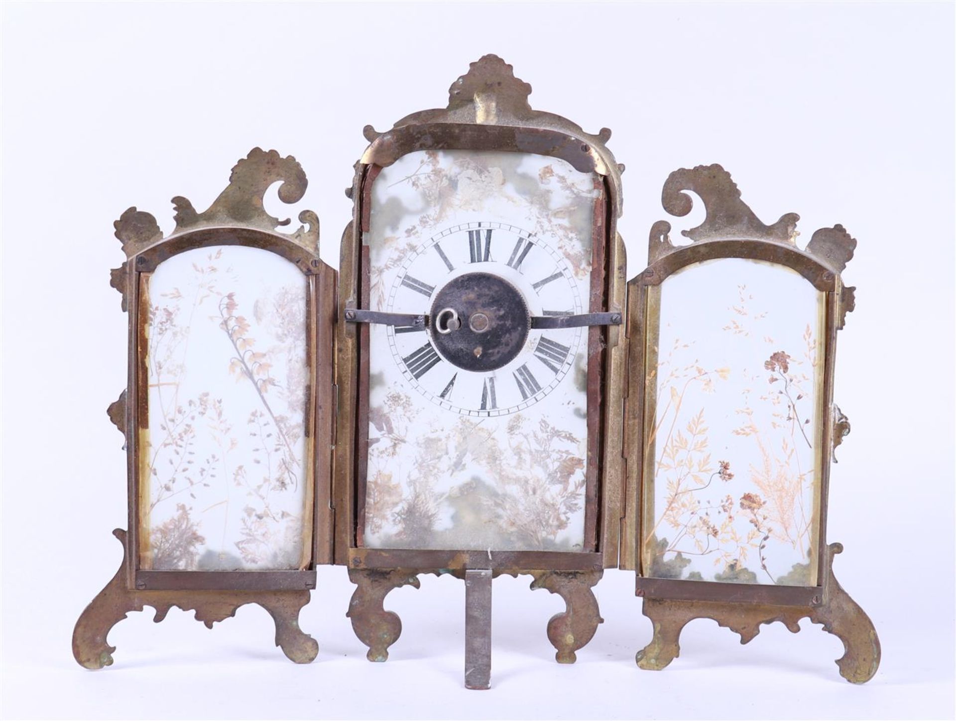 Louis XV-Style Three-Strike Alarm Clock with Dried Flowers Behind Glass (Approx. 1880) - Image 2 of 2
