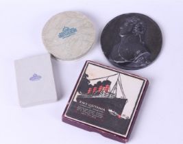 Lot of 4 Medals (Including Sinking of the RMS Lusitania, World Library, and 50 Years of Delft Univer