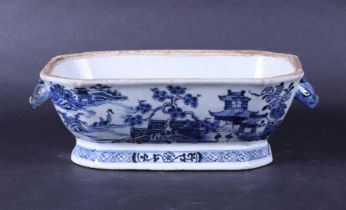 A porcelain 8-sided tureen with hare heads and river landscape decor. China, Qianlong.