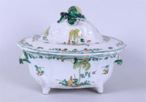 A covered tureen in Italian faience