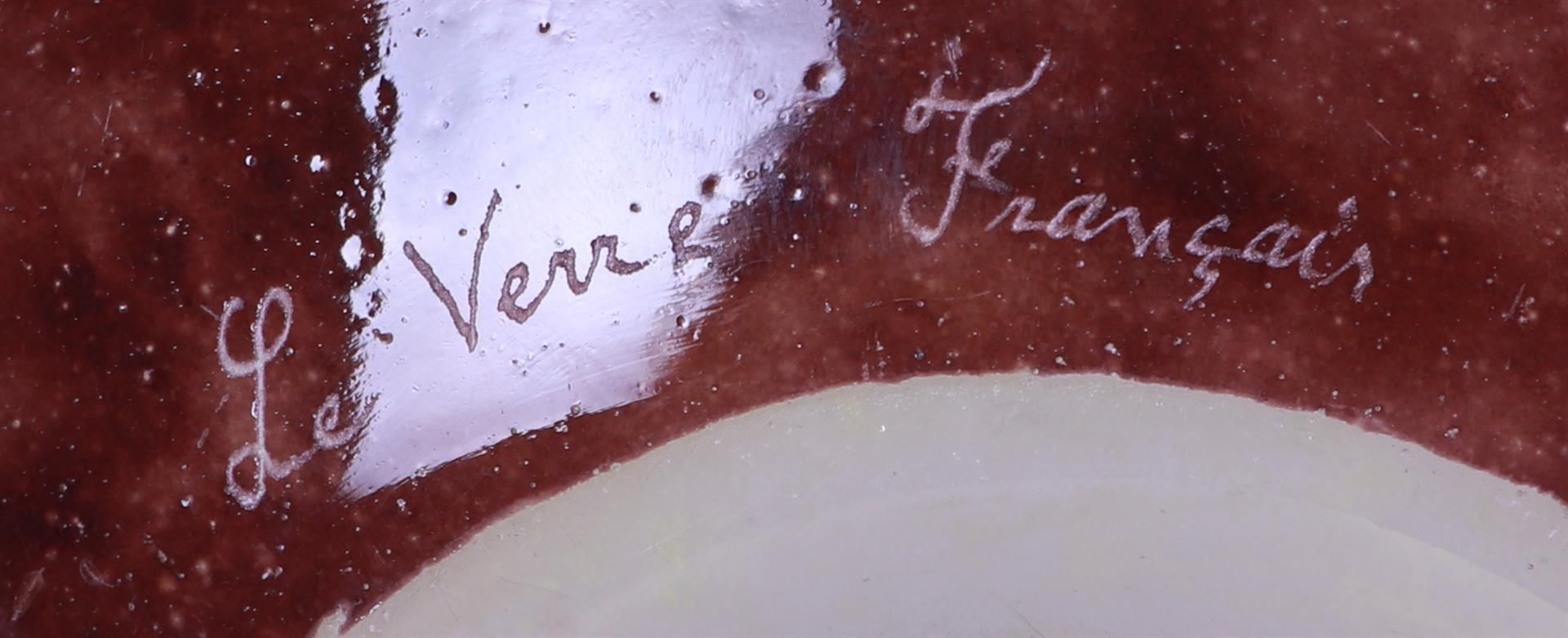 Le Verre Français (Verreries Schneider), a cameo glass vase.  - Image 3 of 3