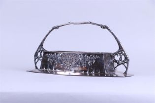 Urania , Friedrich Adler (1878 - 1942), A pewter Art Nouveau jardinière.