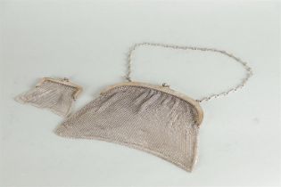 A lot of 2 silver purses. Netherlands, 19/20th century. 