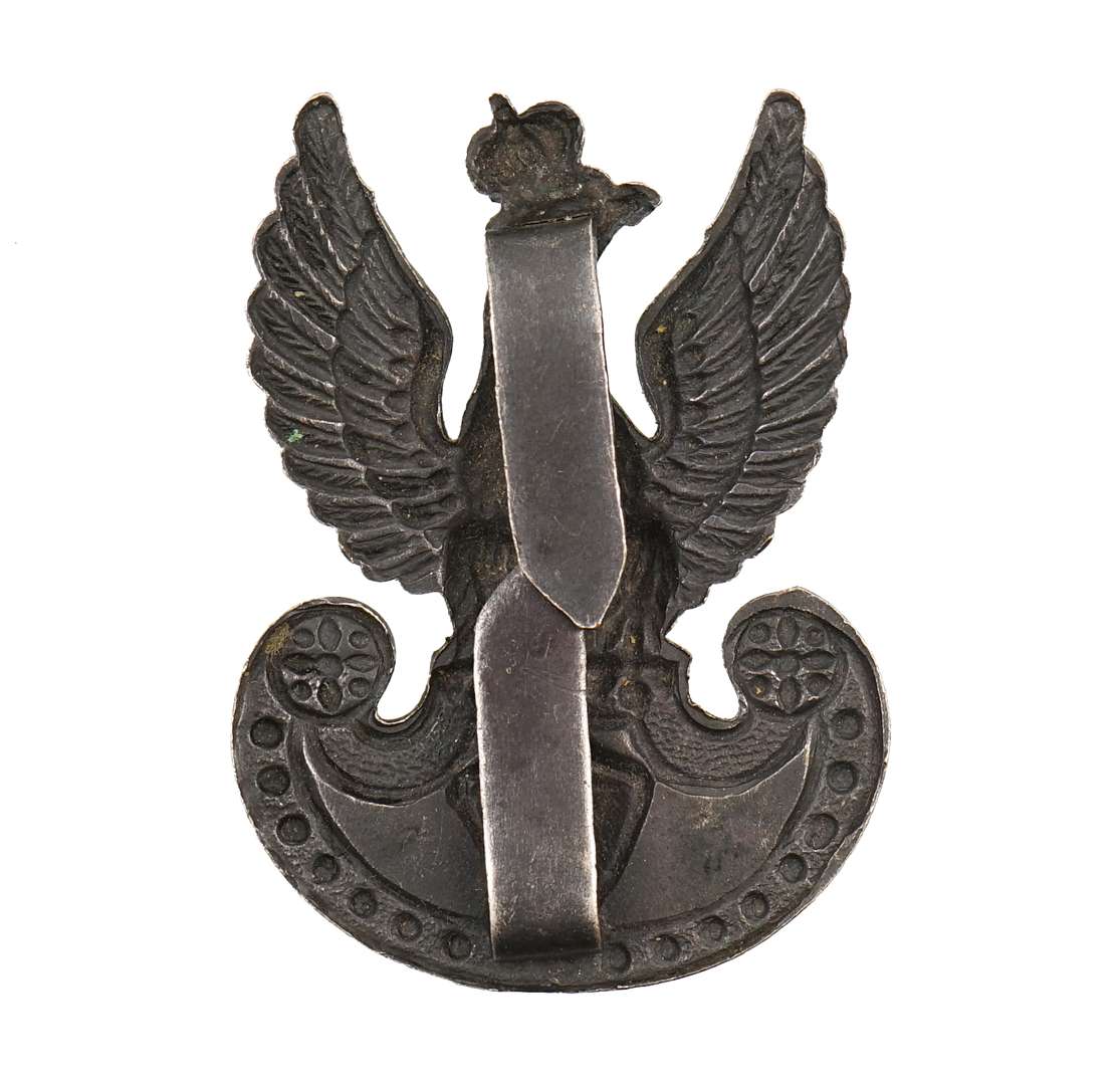 <p>WW2 Polish Side Cap Eagle Badge - J. R. Gaunt</p> - Image 2 of 4