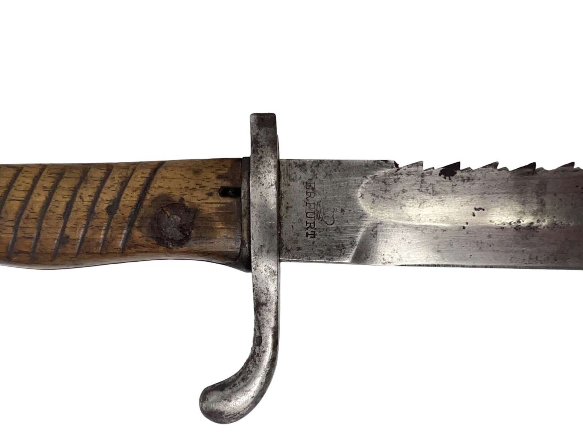 WW1 German/Prussion S98/05 “Butcher” Bayonet Sawback - Image 5 of 6