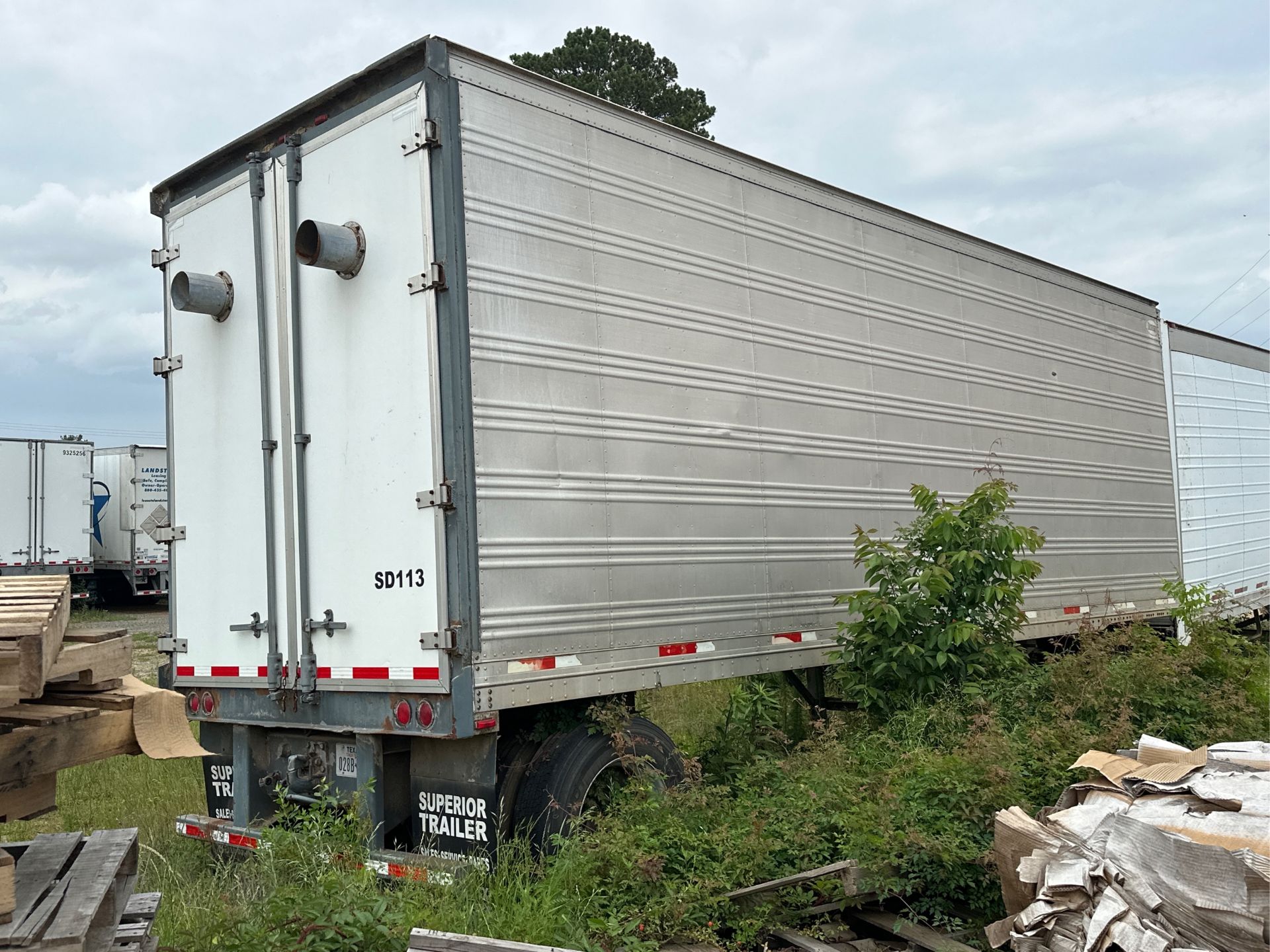 1996 Dorsey Van Trailer 8’6”x28’ Single Axle Has Title VIN 1DTV91C13TA251879 - A $25 TITLE FEE - Image 2 of 9