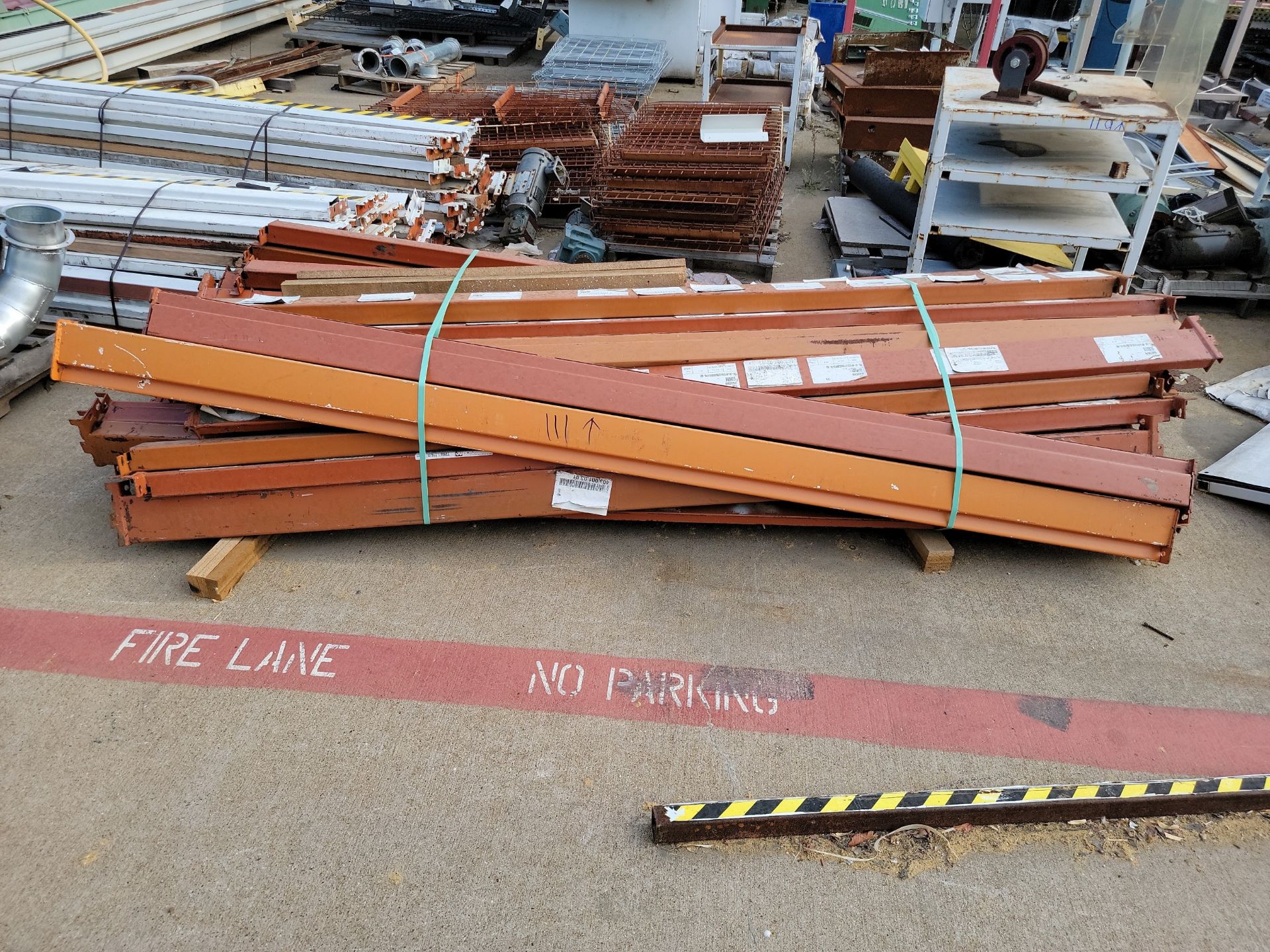 PICK UP LOCATION DUNCANVILLE, TX: Cantilever Pallet Shelving with 9 ft. Rails and Wire Shelves, Ass - Image 4 of 20