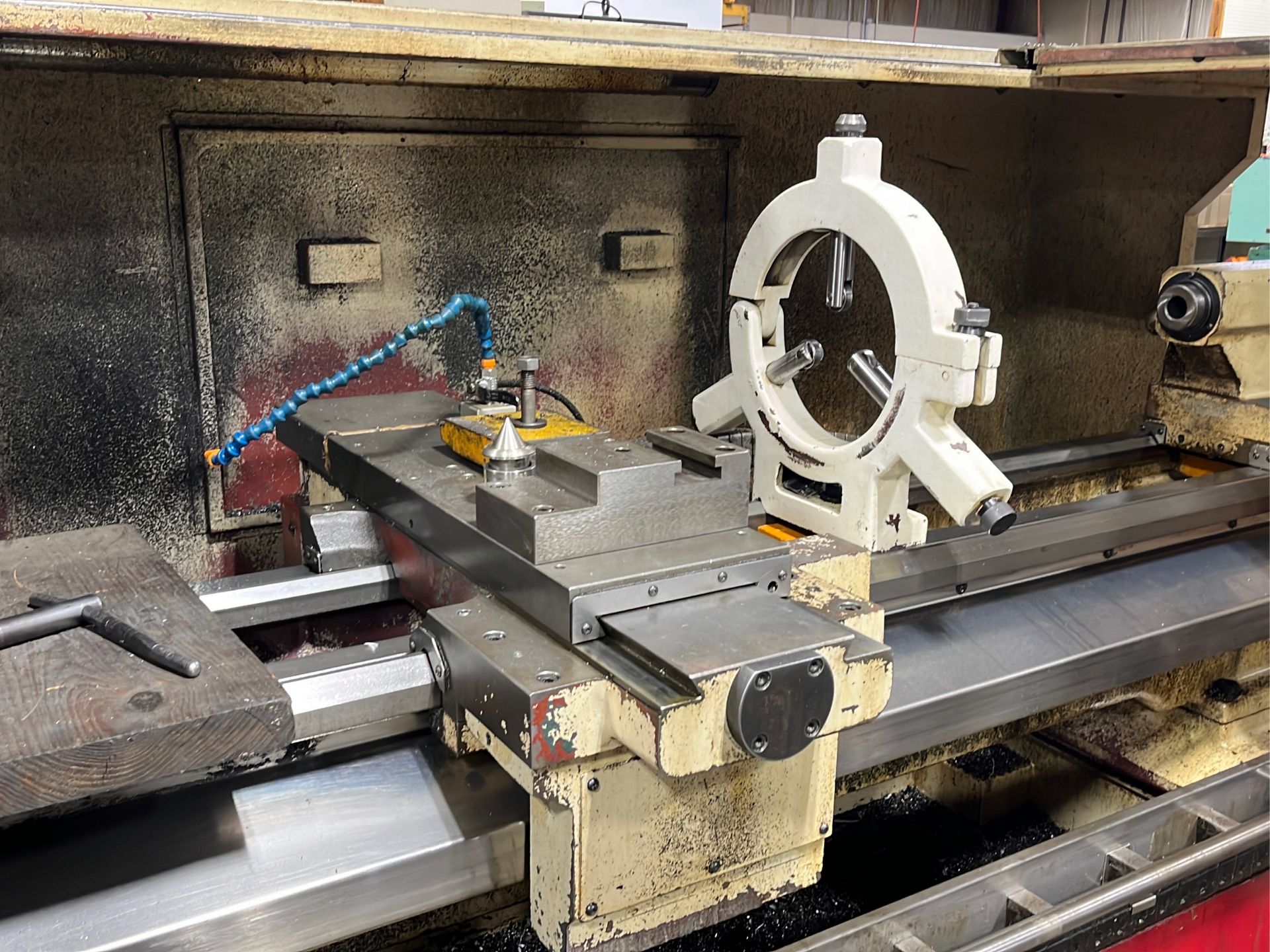 Fryer model ET-18 CNC lathe serial number 18086 - A $700 Rigging fee will be added to the winning in - Image 11 of 11