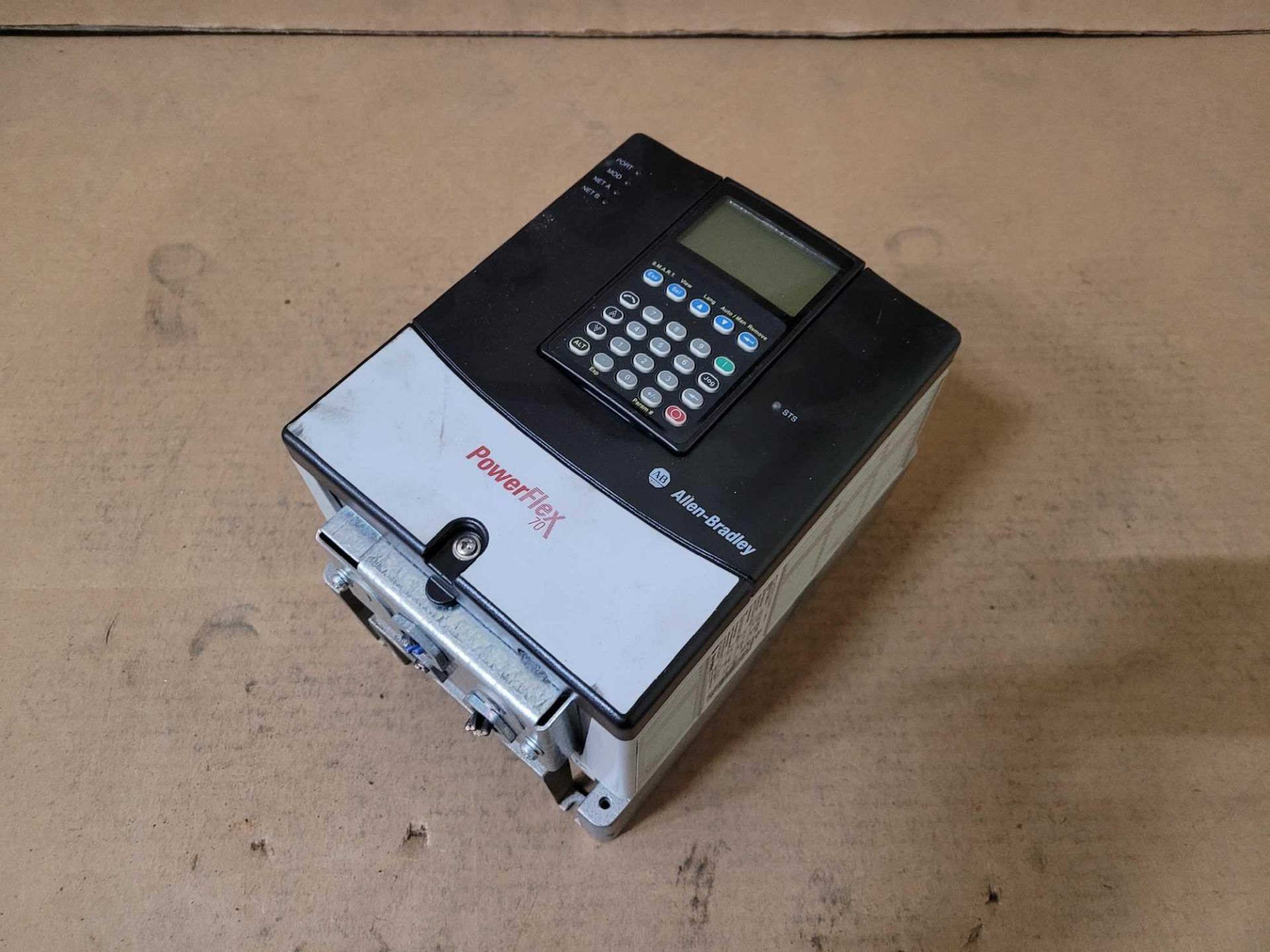 ALLEN BRADLEY 20AD5P0A3AYNANC0 /A PowerFlex 70 AC DRIVE - Image 2 of 4